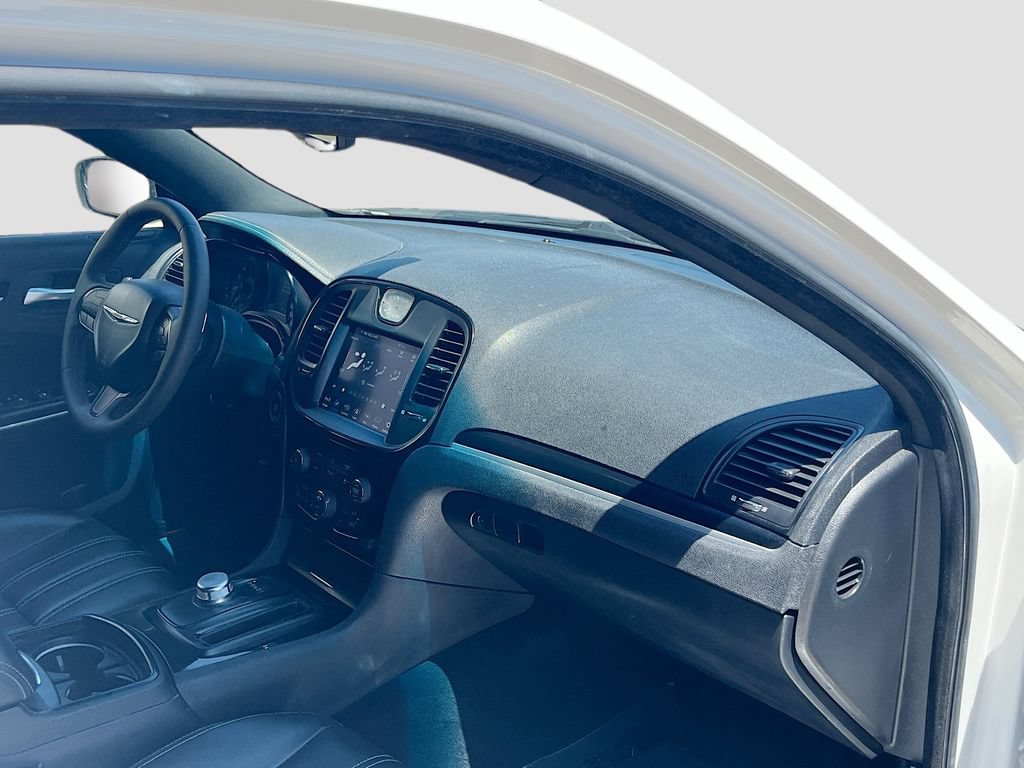 Used 2023 Chrysler 300 S RWD image 31