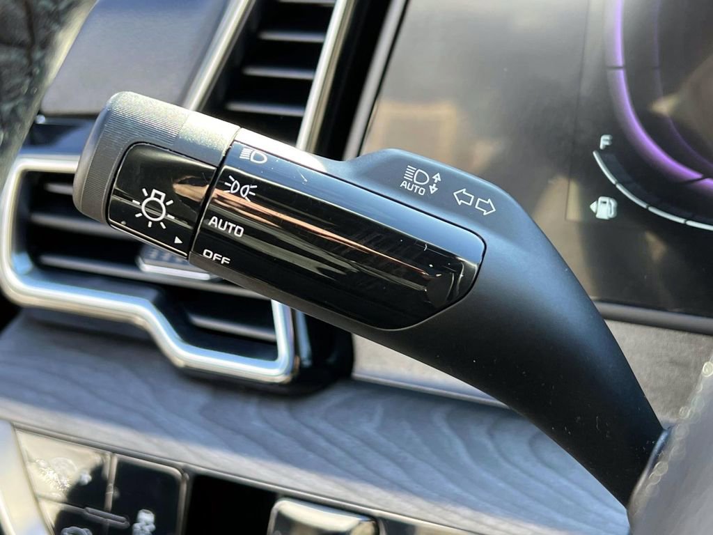 Used 2023 Kia Sportage X-Line w/ X-Line Premium Package image 24