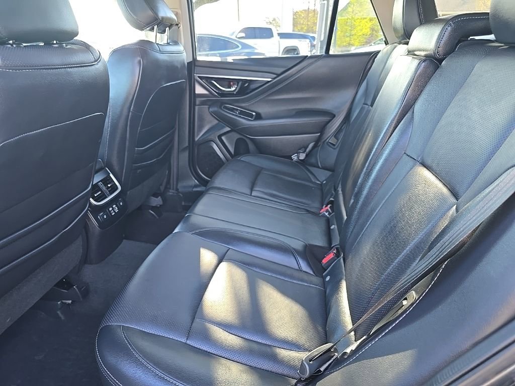 Used 2023 Subaru Outback Limited image 26