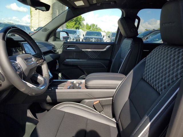 New 2026 GMC Acadia Denali w/ Super Cruise Package FWD image 19