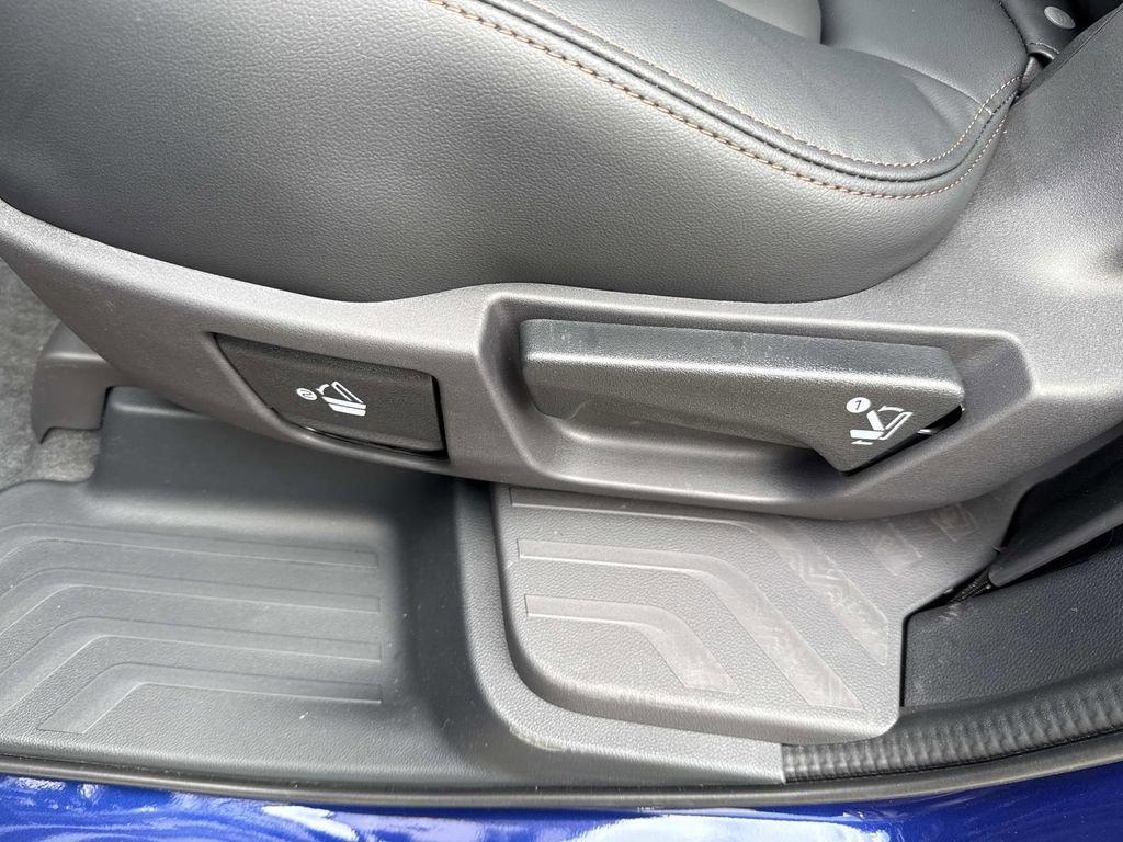 New 2026 Subaru Ascent Limited Bronze image 15