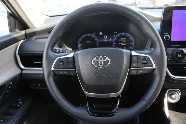 Certified 2025 Toyota Grand Highlander AWD image 57