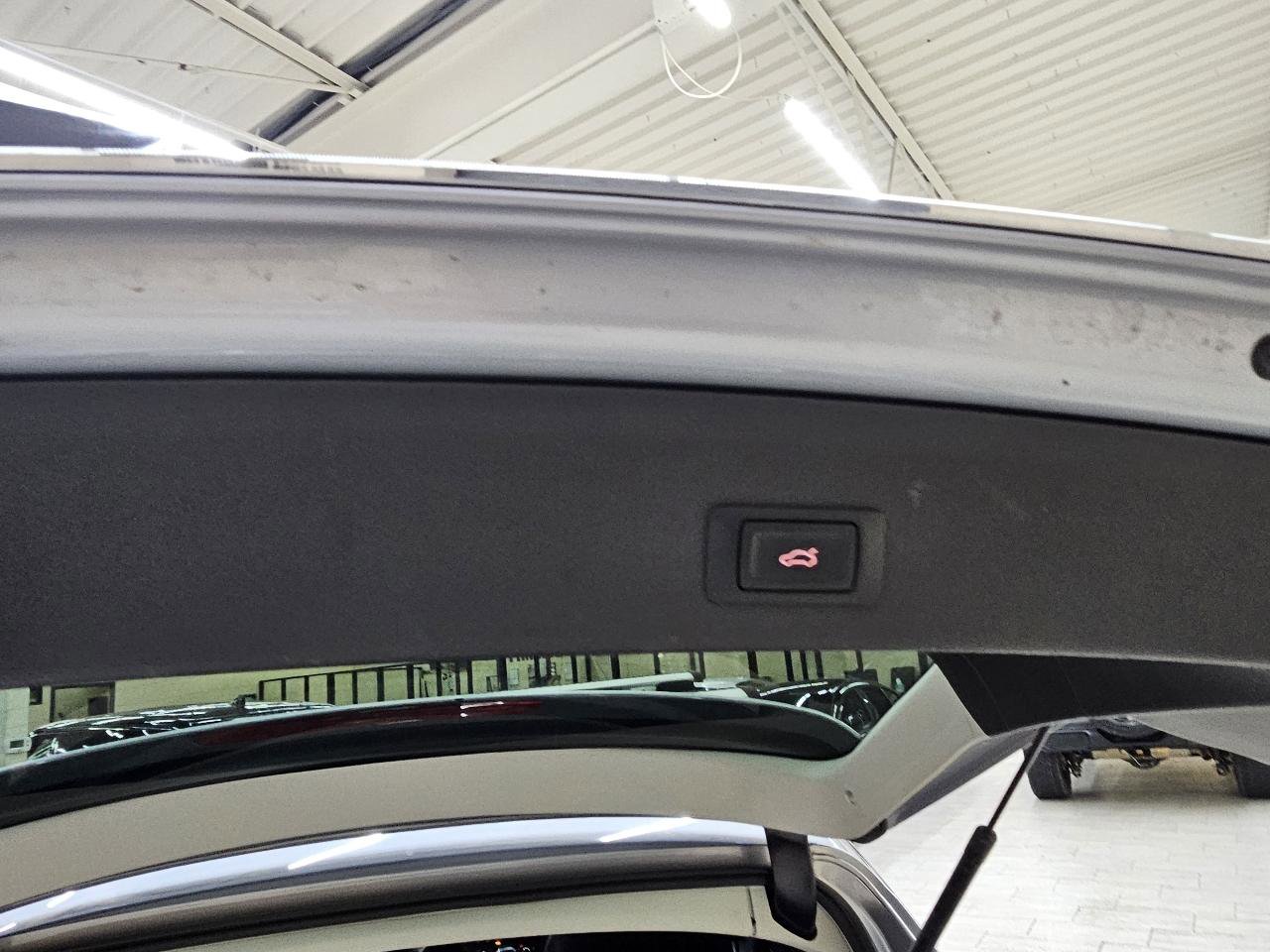 Used 2016 Audi Q5 2.0T Premium Plus w/ Technology Package image 14