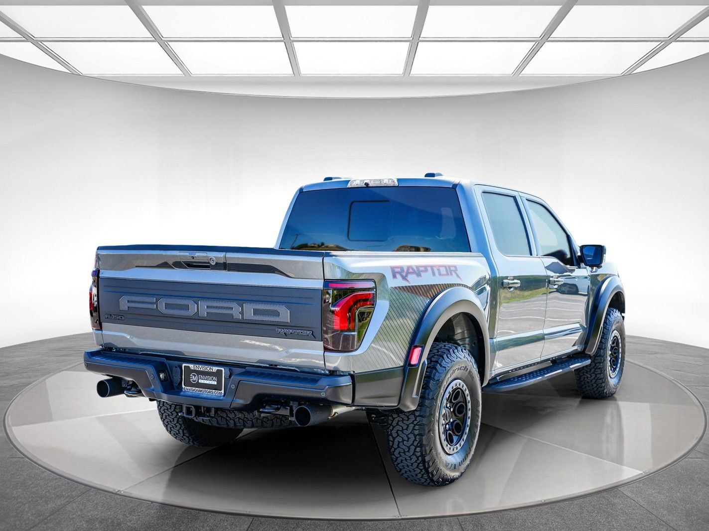 Used 2025 Ford F150 Raptor AWD/4WD image 4