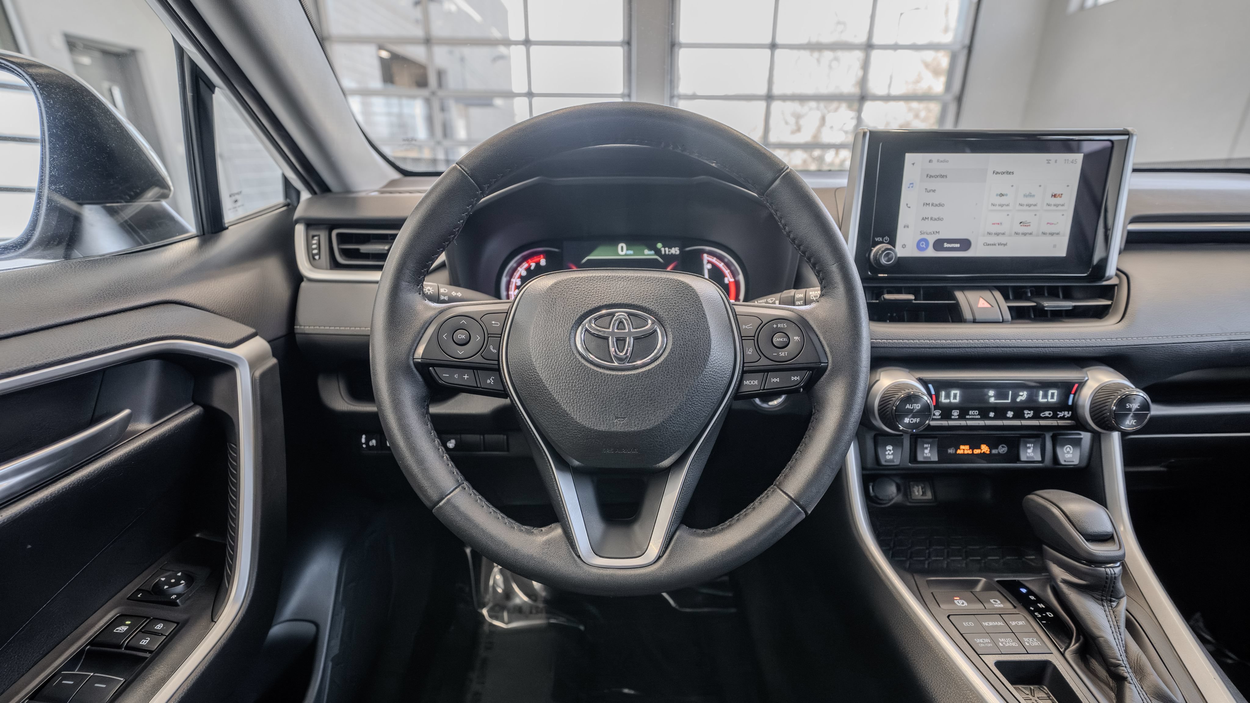 Used 2024 Toyota RAV4 XLE w/ Weather Package AWD/4WD image 9