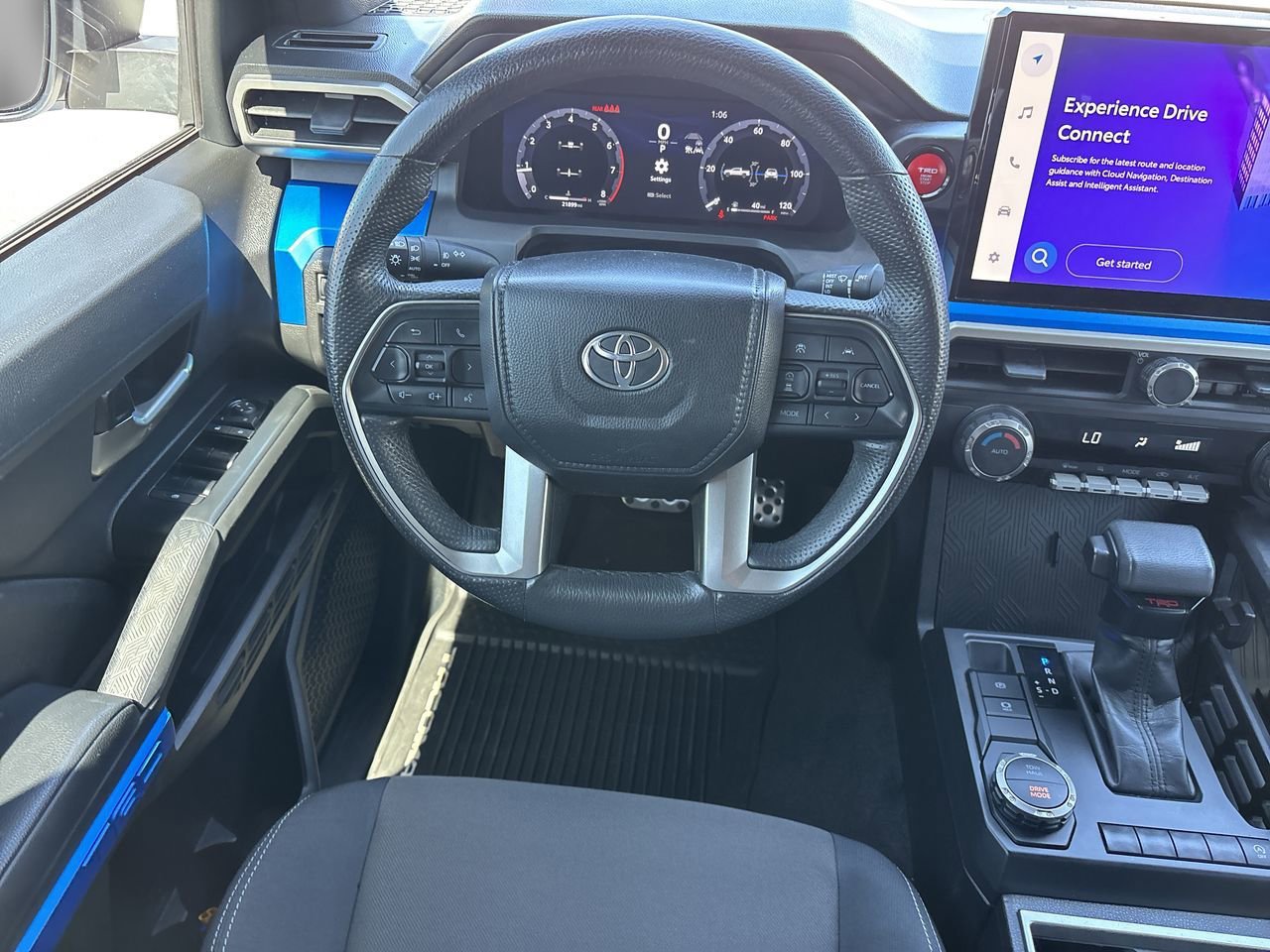 Used 2024 Toyota Tacoma TRD Sport image 12