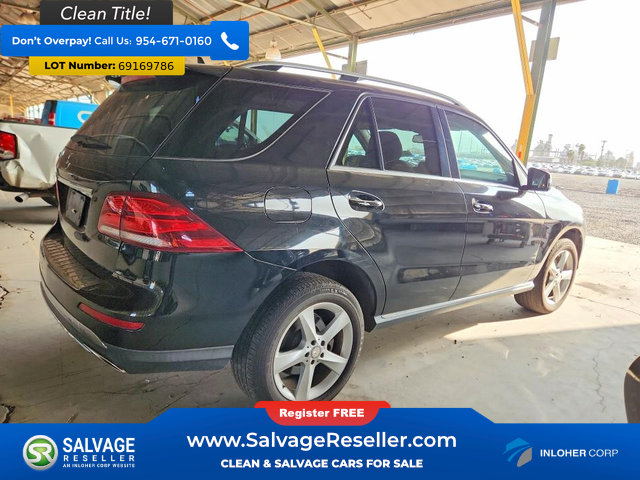 Used 2016 Mercedes-Benz GLE 350 w/ Premium Package image 4