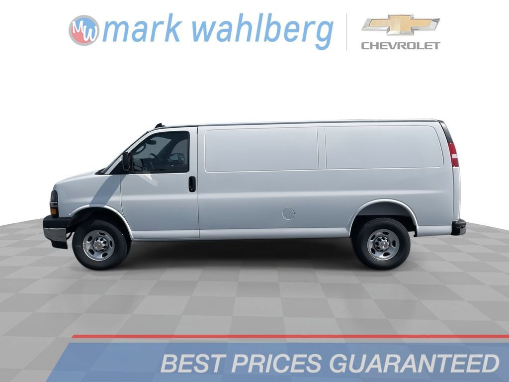 New 2025 Chevrolet Express 3500 Extended w/ Driver Convenience Package