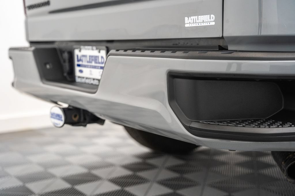 Used 2025 Chevrolet Silverado 1500 Custom w/ Turbomax Blackout Package AWD/4WD image 9