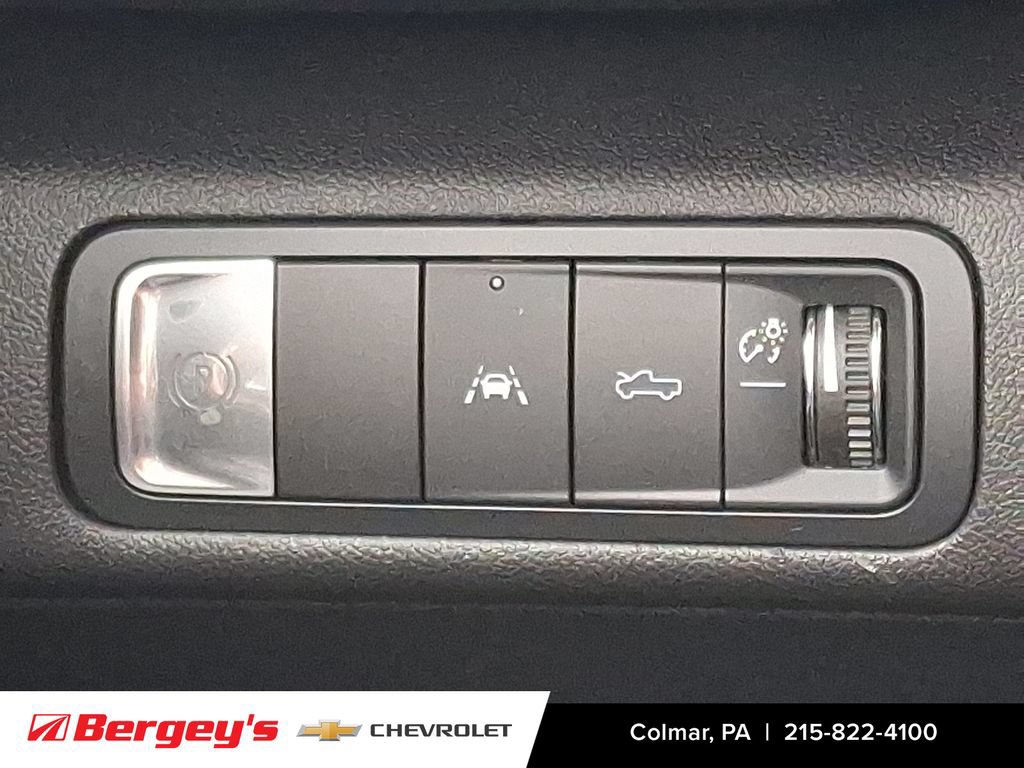 New 2026 Chevrolet Silverado EV LT w/ LPO, Dark Package Plus AWD/4WD image 17