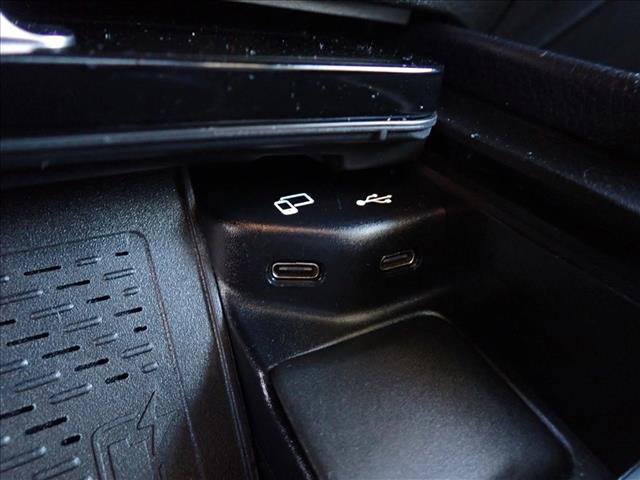 Used 2020 Mercedes-Benz GLE 350 4MATIC image 23