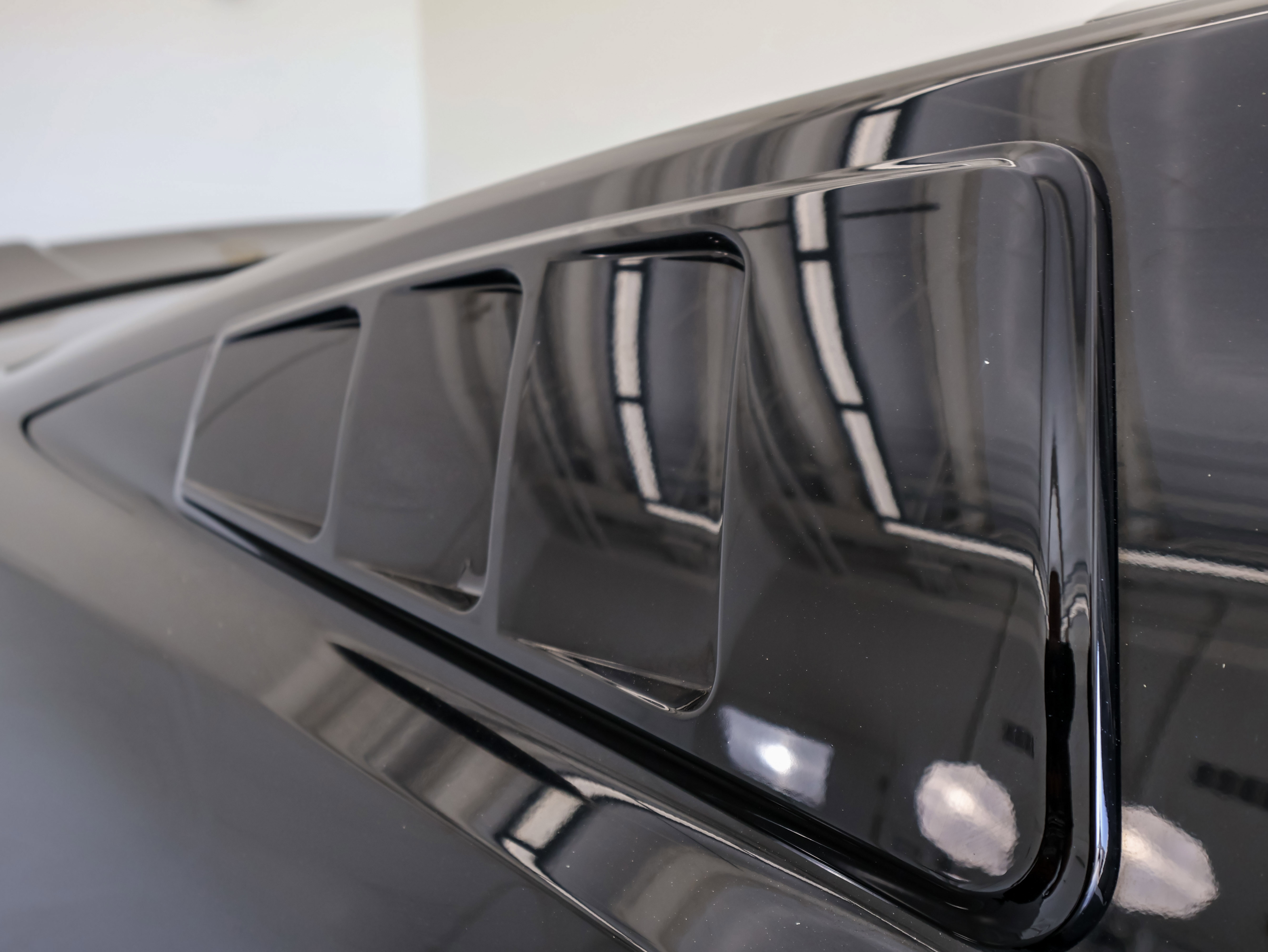 Used 2014 Ford Mustang GT w/ Equipment Group 301A image 30