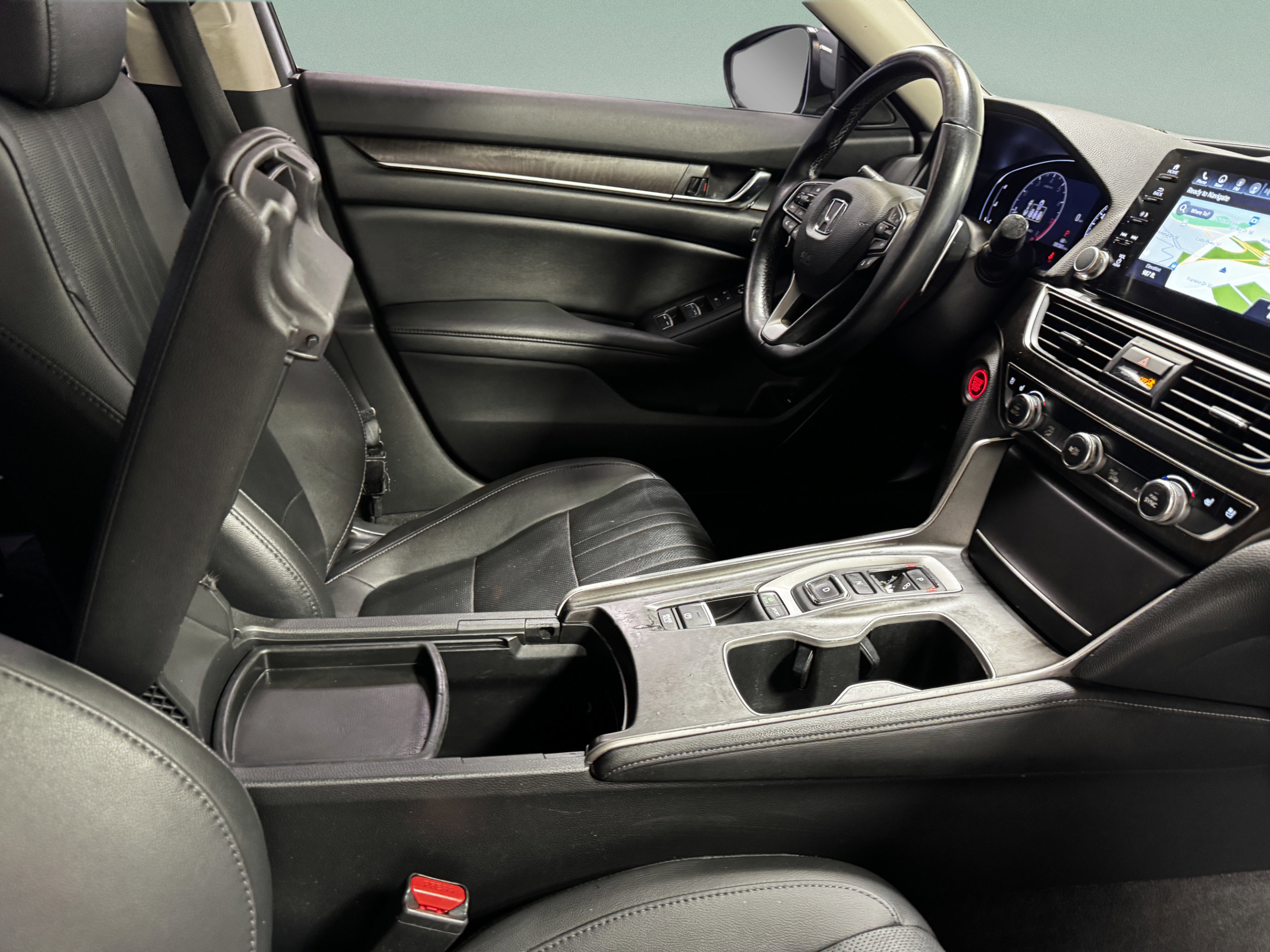 Used 2021 Honda Accord Touring image 28