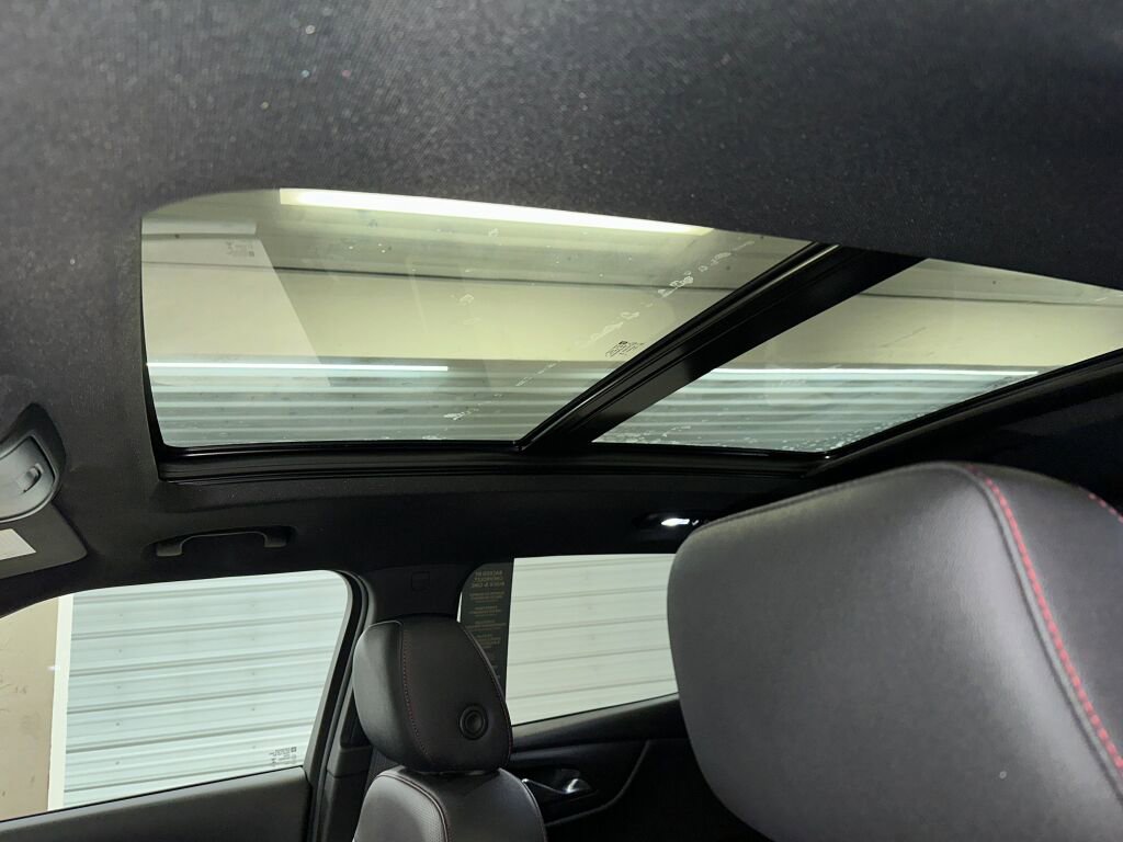 Used 2023 Chevrolet Blazer RS w/ LPO, Floor Liner Package image 6