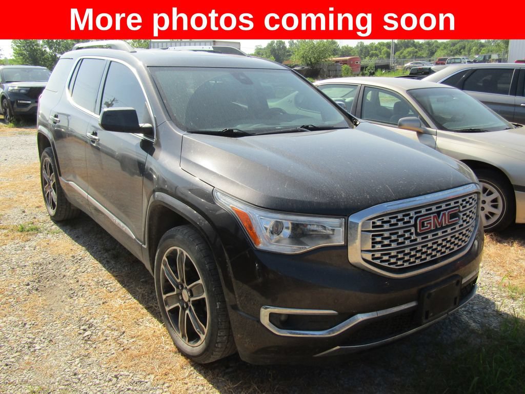 Used 2017 GMC Acadia Denali w/ Technology Package AWD/4WD image 7