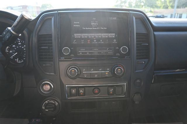 Used 2024 Nissan Titan SV AWD/4WD image 29