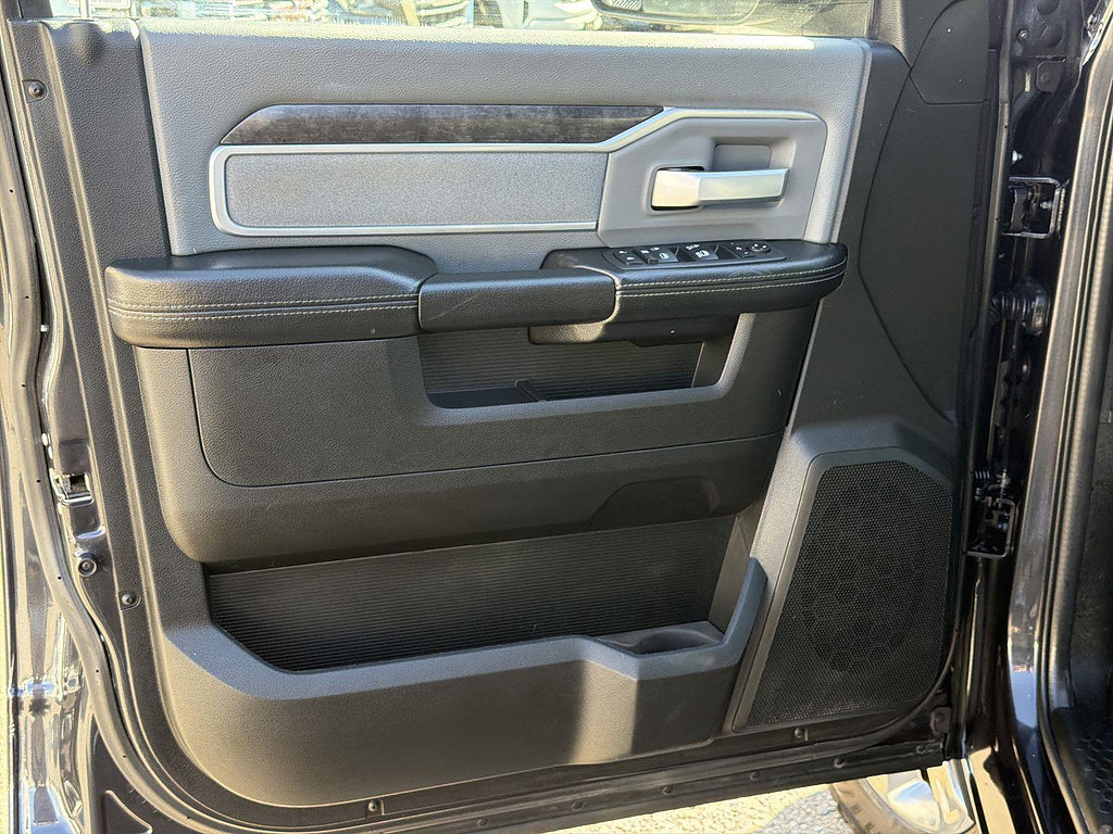 Used 2021 RAM 3500 Big Horn w/ Level 1 Equipment Group AWD/4WD image 21