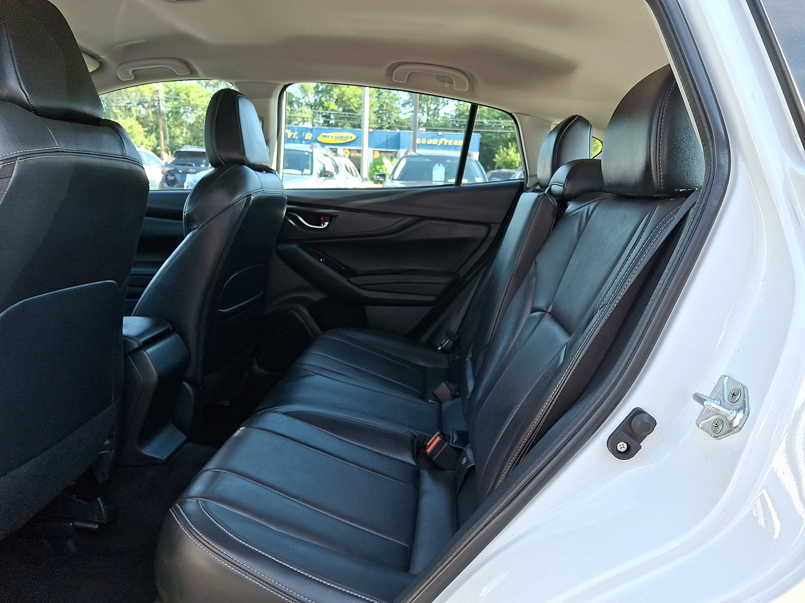 Used 2022 Subaru Impreza 2.0i Limited AWD/4WD image 10