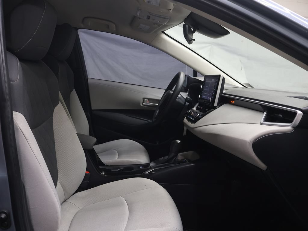 Used 2020 Toyota Corolla LE FWD image 9