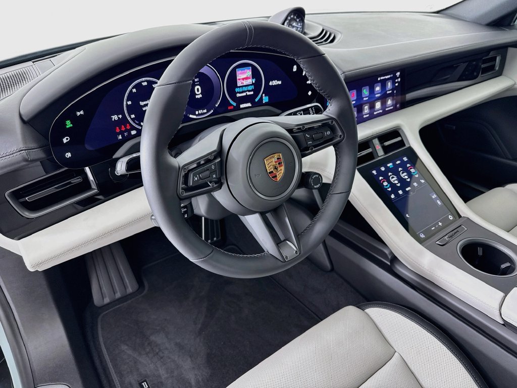 New 2026 Porsche Taycan RWD image 4