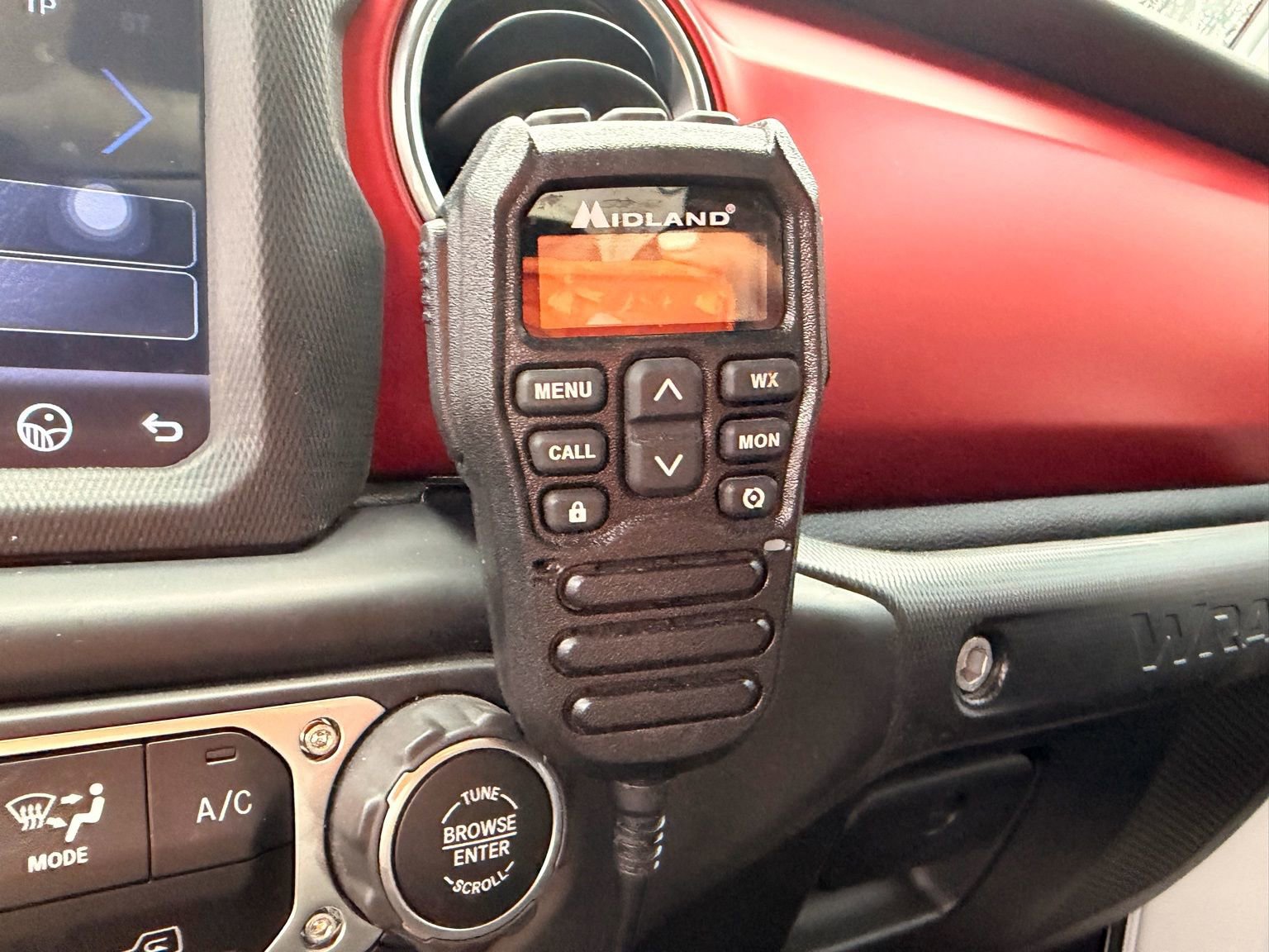 Used 2018 Jeep Wrangler Unlimited Rubicon image 18