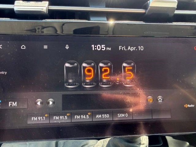 Used 2022 Hyundai Tucson Limited image 34