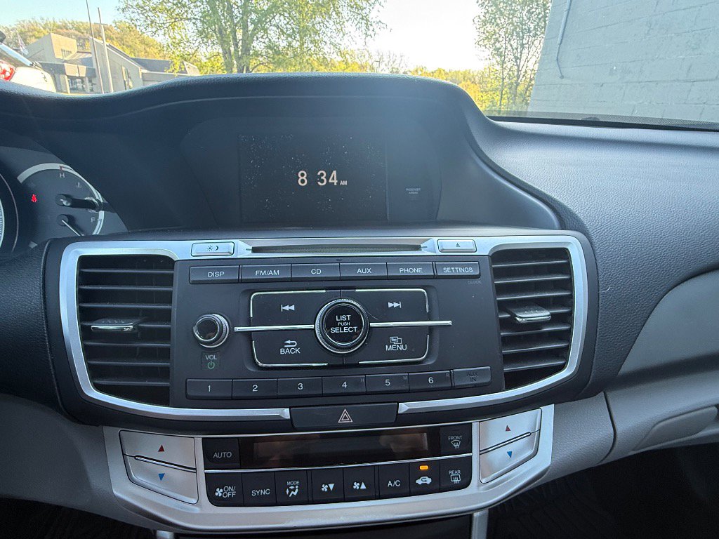 Used 2015 Honda Accord LX image 15