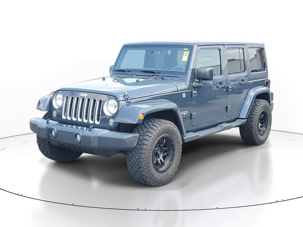 Used 2016 Jeep Wrangler Unlimited Sahara w/ Connectivity Group AWD/4WD image 2
