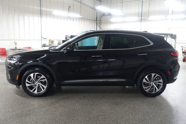 Used 2023 Buick Envision Essence AWD/4WD image 4