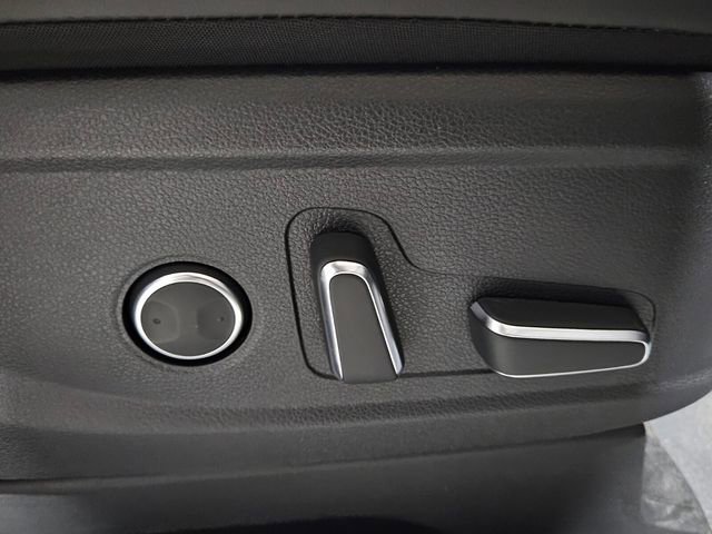 Used 2024 Hyundai Palisade Calligraphy image 21