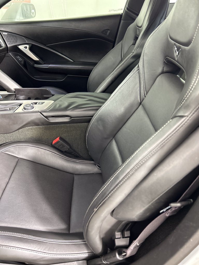 Used 2016 Chevrolet Corvette Stingray Coupe w/ 2LT Preferred Equipment Group RWD image 13