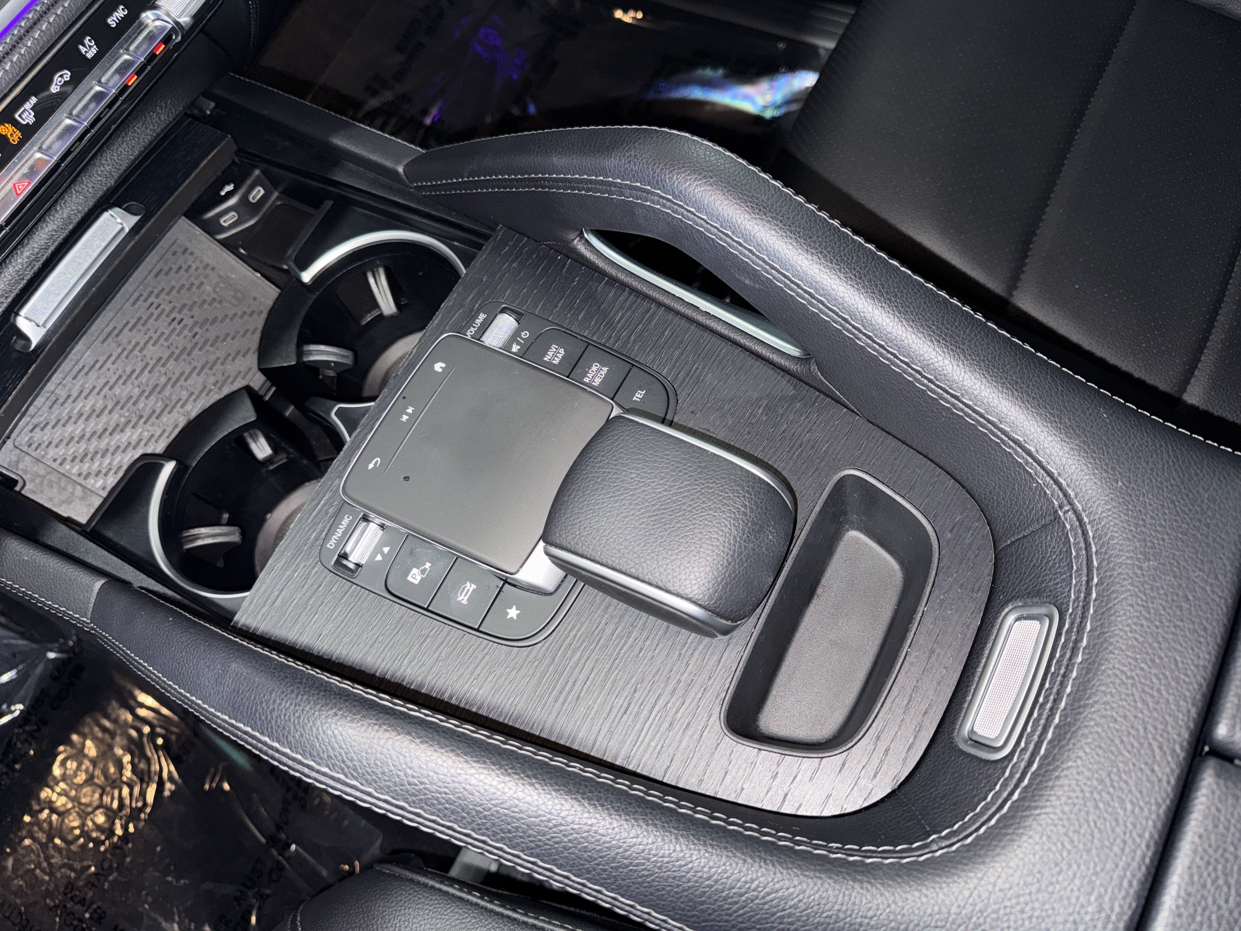 Used 2024 Mercedes-Benz GLE 450 4MATIC image 29