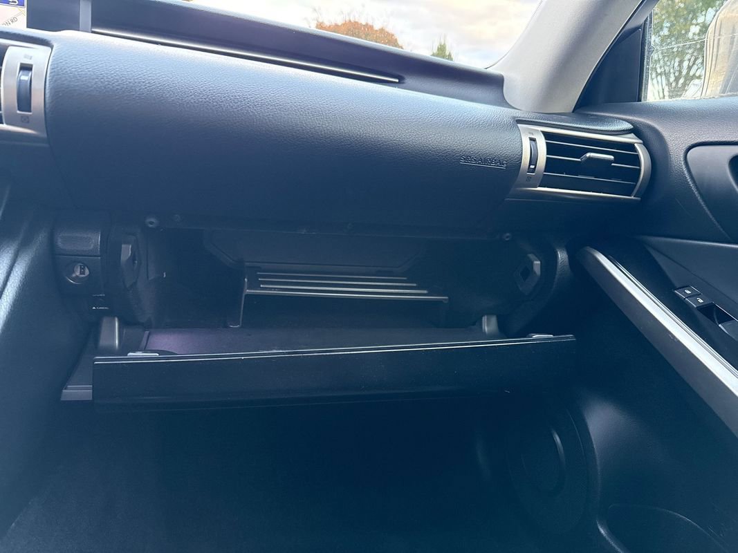 Used 2014 Lexus IS 250 AWD image 31