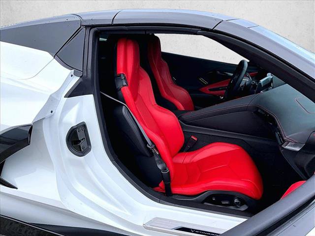 Used 2025 Chevrolet Corvette Stingray Preferred Conv w/ Stealth Interior Trim Package RWD image 9