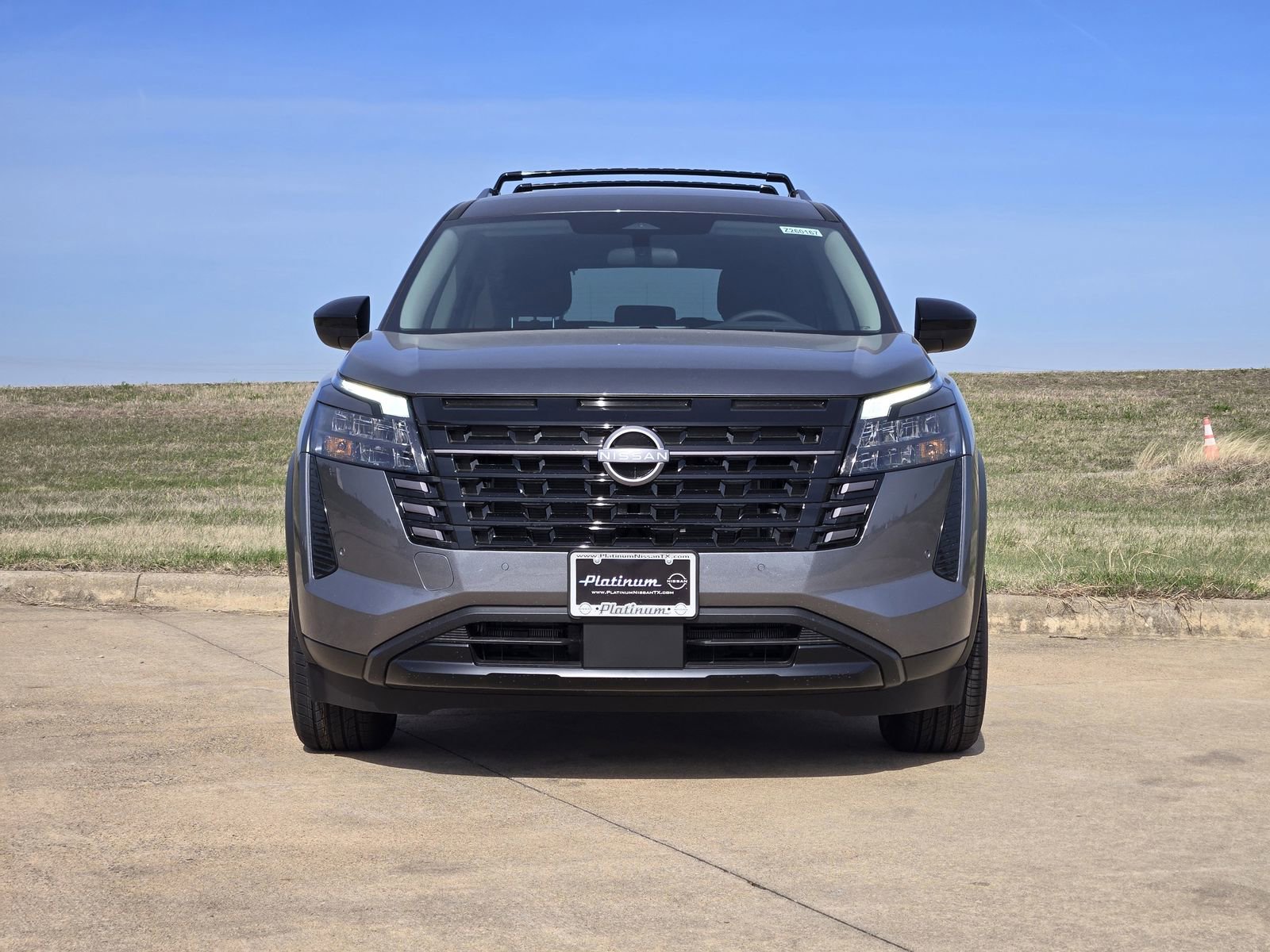 New 2026 Nissan Pathfinder SV image 6