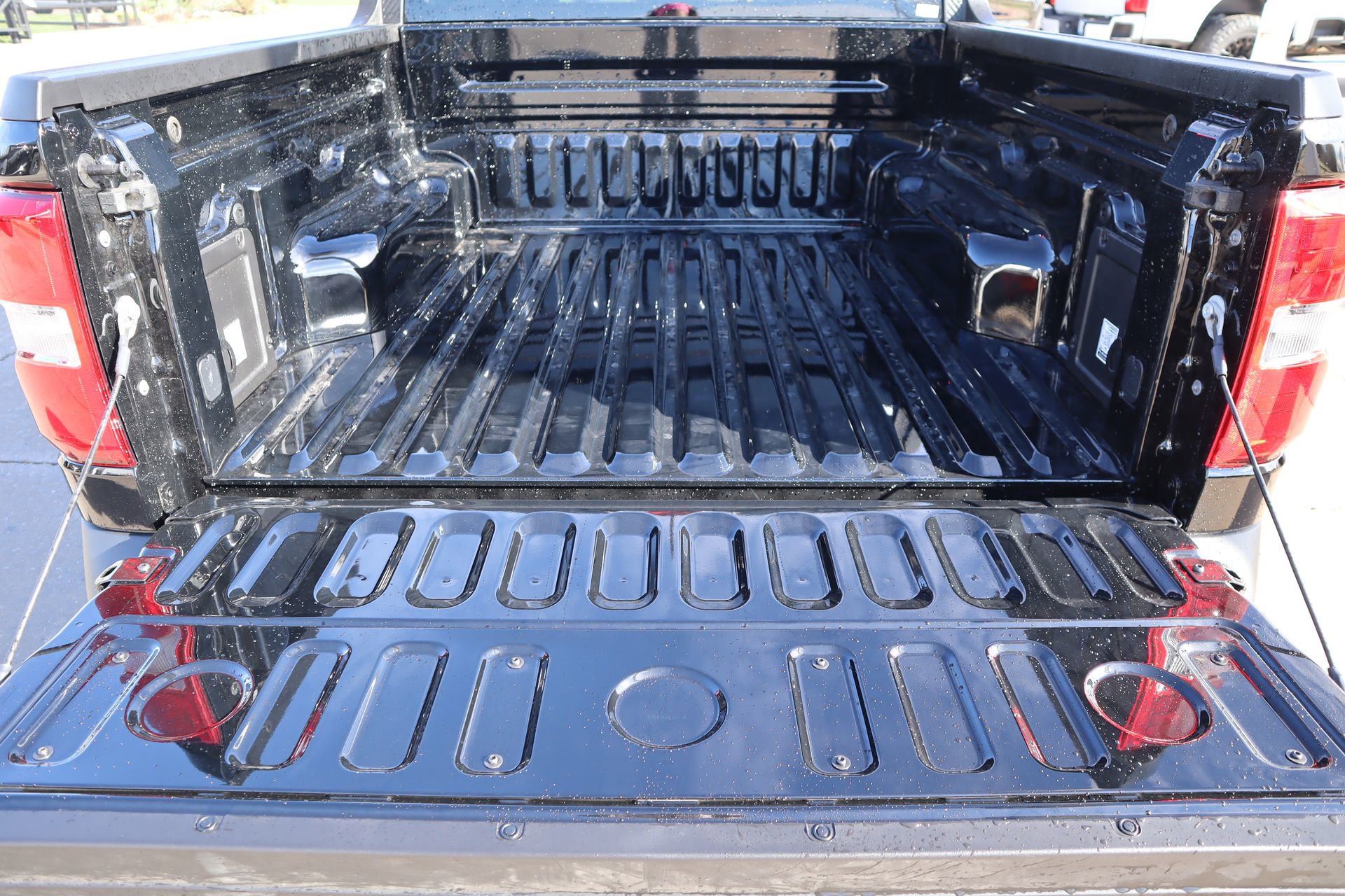 New 2026 Ford Maverick XL image 23