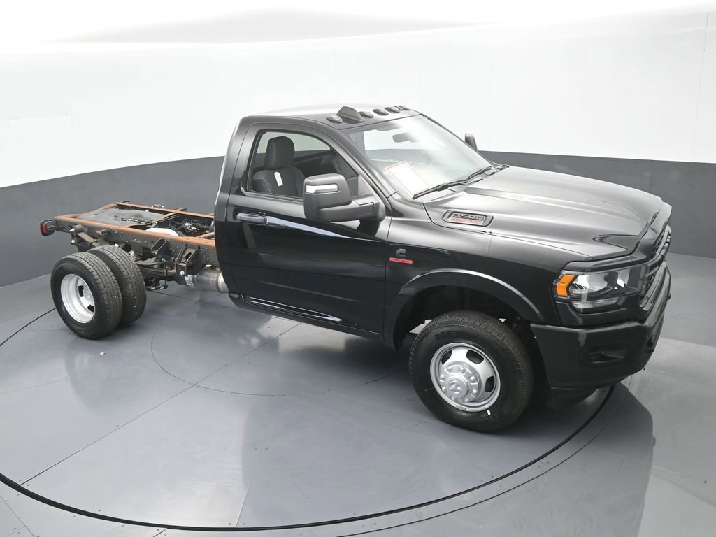 Used 2024 RAM 3500 Tradesman RWD image 44