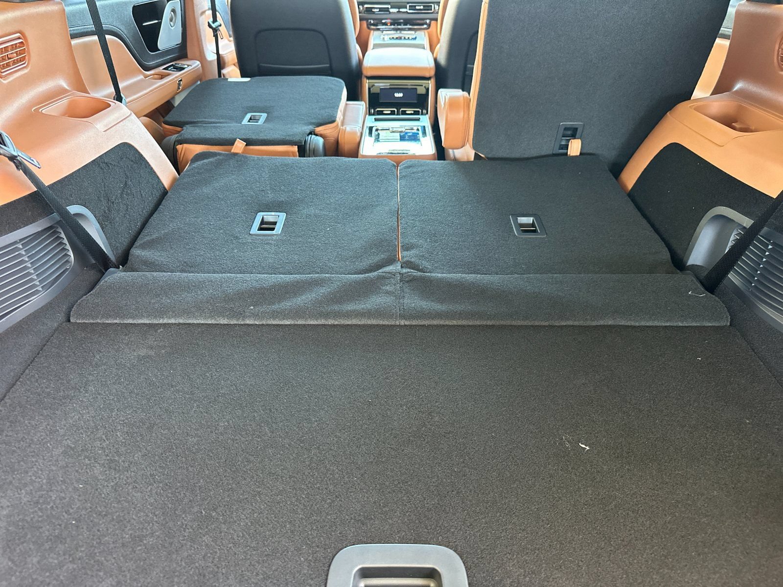 New 2026 Lincoln Aviator Black Label w/ Black Label Special Edition AWD/4WD image 15