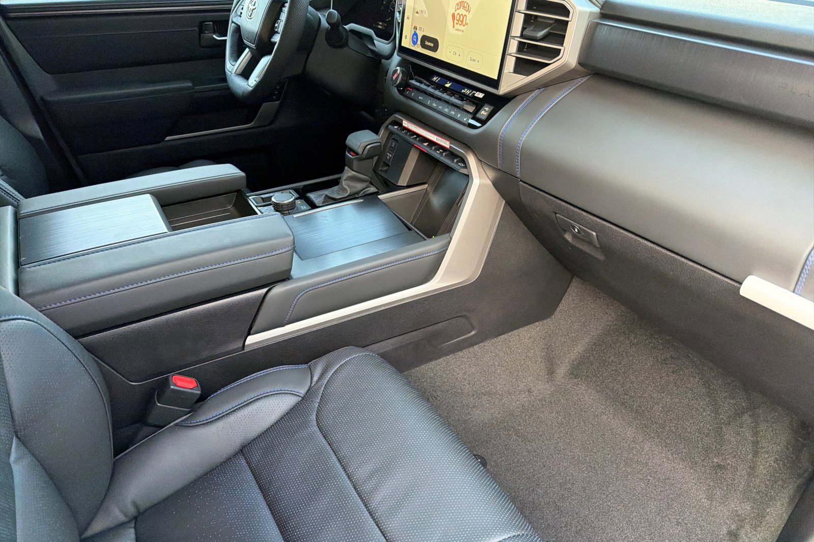 New 2026 Toyota Tundra Platinum w/ TRD Off-Road Package image 13