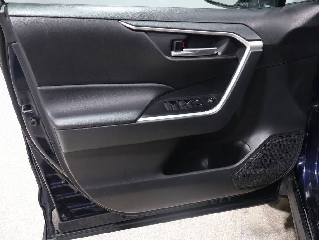 Used 2023 Toyota RAV4 XLE image 13