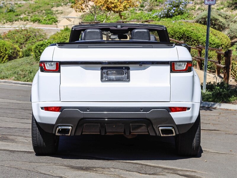 Used 2017 Land Rover Range Rover Evoque HSE Dynamic AWD/4WD image 4