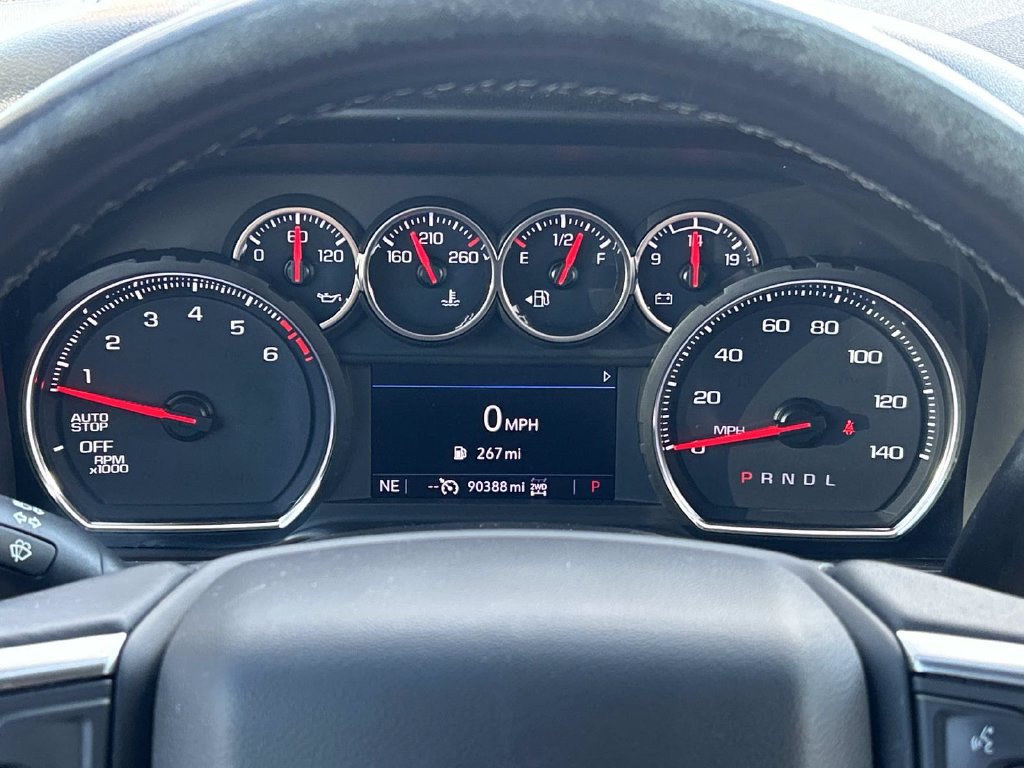 Used 2021 Chevrolet Silverado 1500 LT AWD/4WD image 29