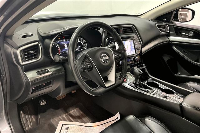 Used 2023 Nissan Maxima SL image 17