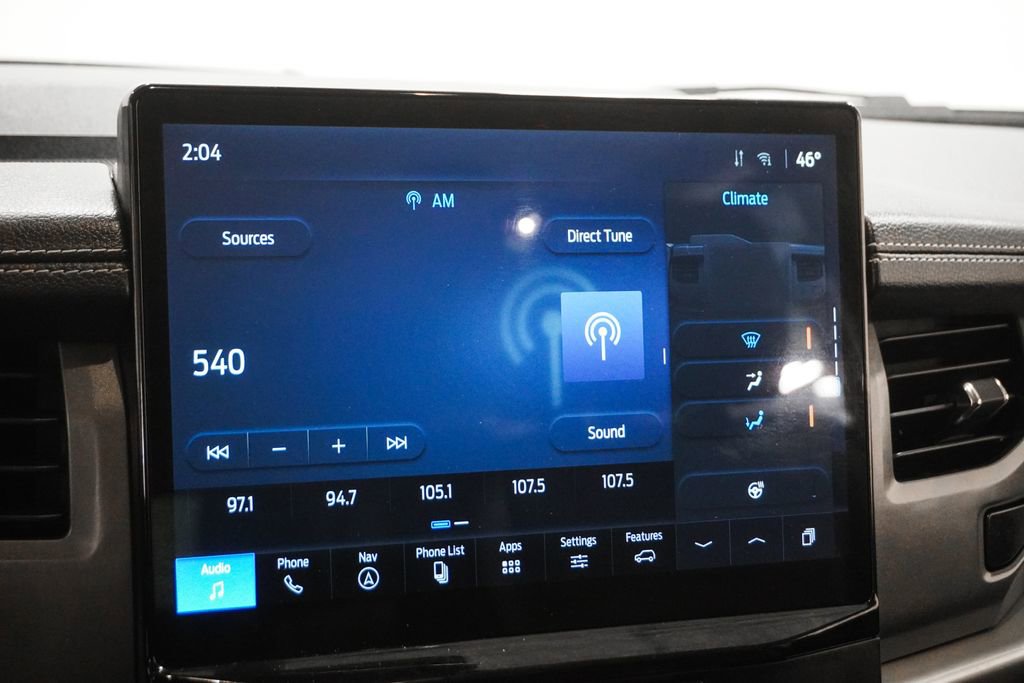 Used 2024 Ford Expedition XLT image 21