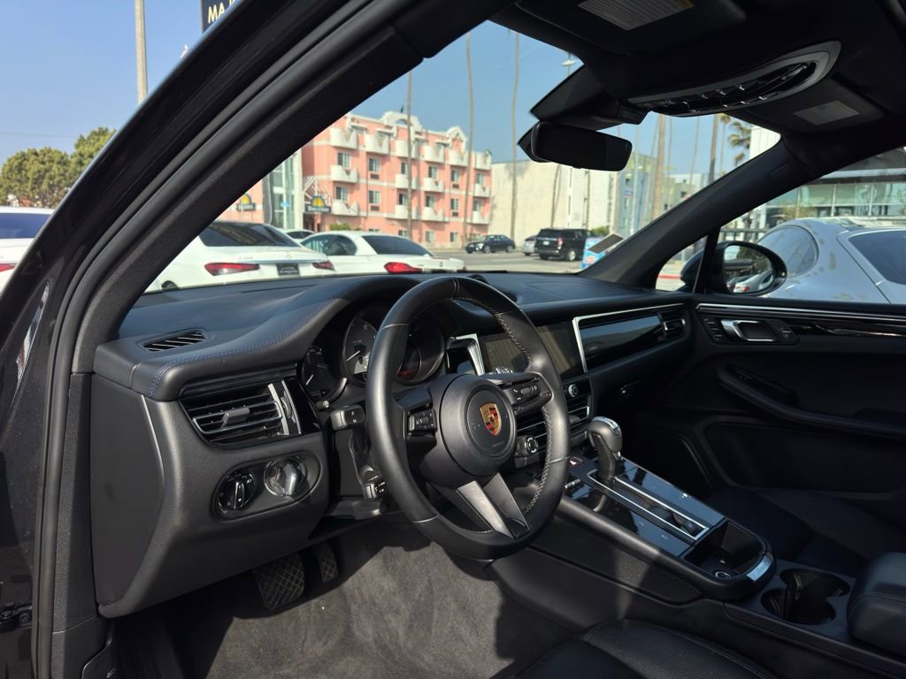 Used 2022 Porsche Macan S image 20