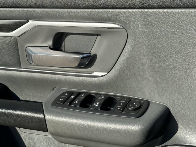 Used 2021 RAM 1500 Big Horn AWD/4WD image 25