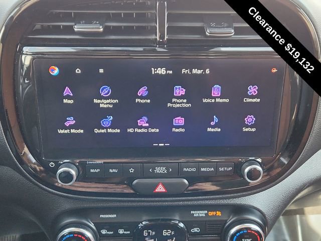 Used 2024 Kia Soul EX w/ Option Group 015 FWD image 38