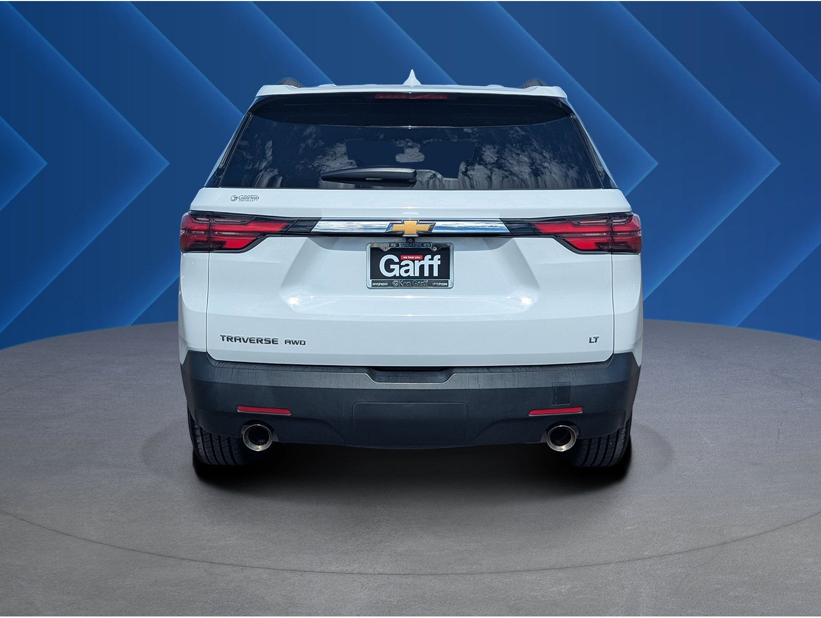 Used 2023 Chevrolet Traverse LT AWD/4WD image 4