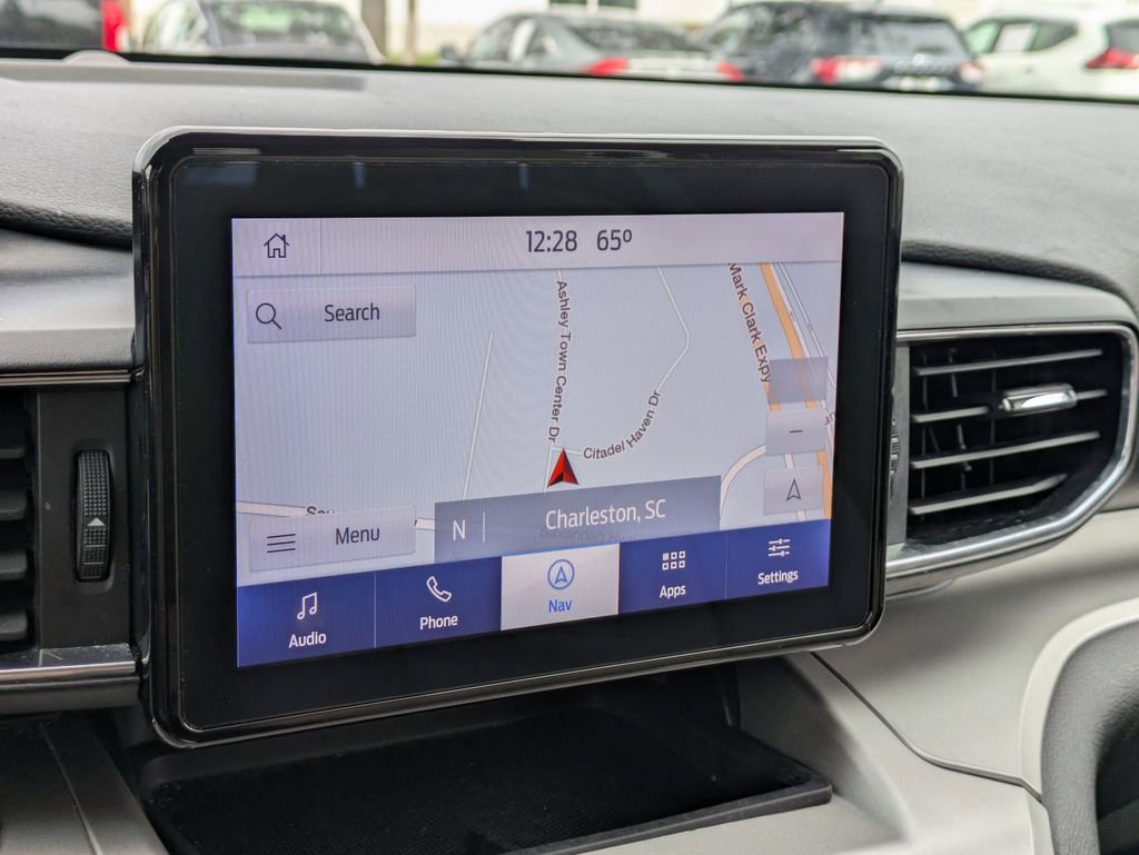 Used 2021 Ford Explorer XLT w/ Equipment Group 202A image 24