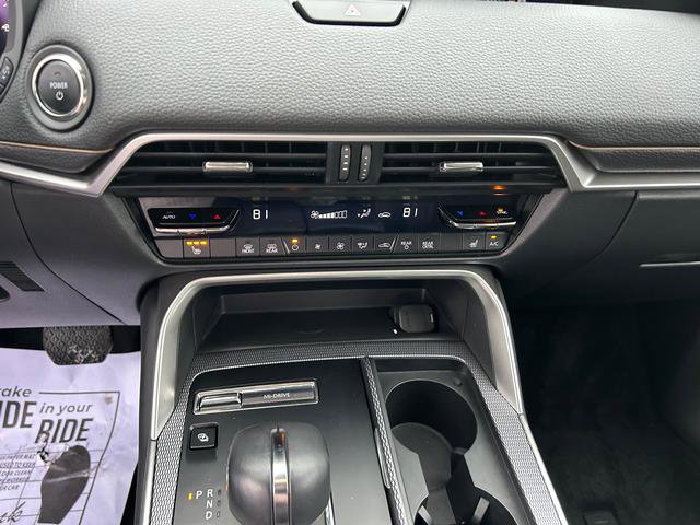 Certified 2025 MAZDA CX-70 Plug-In Hybrid w/ Premium Pkg image 16